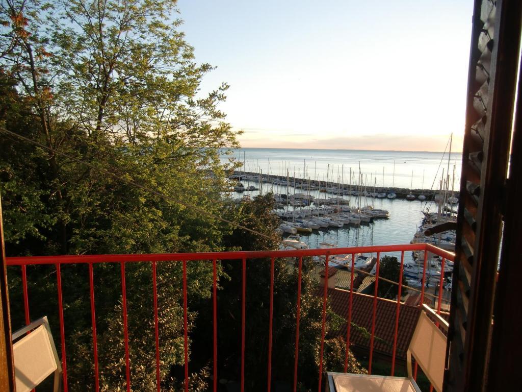 Hotel Mignon Trieste Exterior photo